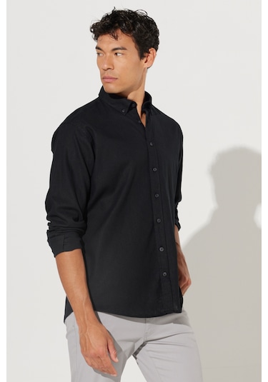AC&Co / Altınyıldız Classics Erkek Sıyah Comfort Fit Rahat Kesim Düğmeli Yaka Keten Gömlek - Siyah