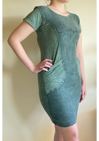 Kadın Önü Yazılı Taşlarla Süslenmiş Haki Elbise-668 Haki