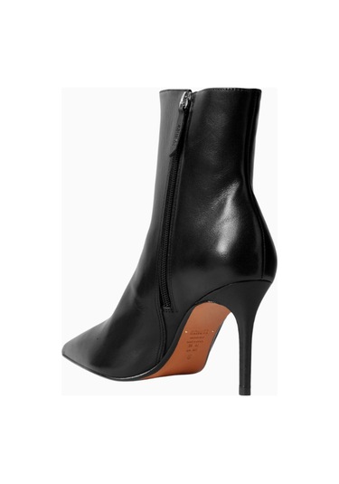 Schutz City Natural 85 Siyah Deri, Zarif Ve Modern Topuklu Bot