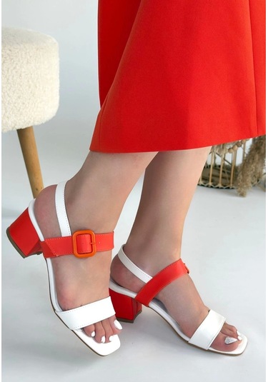 Year Beyaz Cilt Turuncu Detaylı Kadın Topuklu Ayakkabı Beyaz1