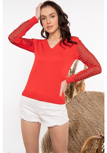 Kadın V Yaka Kolu Dantel Detaylı Kırmızı Bluz-Kırmızı