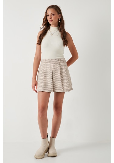 Lela Desenli Pamuklu Kışlık Mini Bayan Şort Etek 611Sr0046 Taş Lela Desenli Pamuklu Kışlık Mini Bayan Şort Etek 611Sr0046 Taş