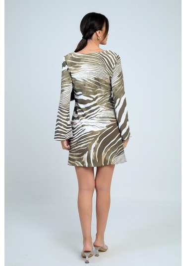 Kadın Yuvarlak Yaka Zebra Desenli İspanyol Kol Astarlı Kısa Elbise-41785 Haki