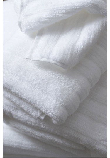 Hydrocotton Havlu Kabarık, Emici Ve Çabuk Kuruyan Pamuklu Tekli Beyaz