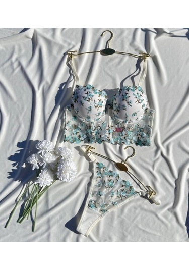 Arona Kadın Destekli Büstiyer Takımı Beyaz Üzeri Yeşil Çiçek Desenli Çiçek Desenli Beyaz