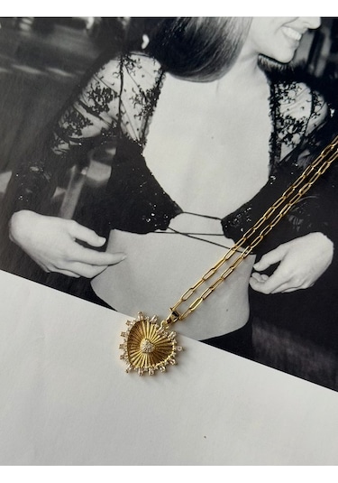 Zirkon Taşlı Kalp Kararmaz Çelik Kadın Gold Kolye Modern Ve Şık Altın
