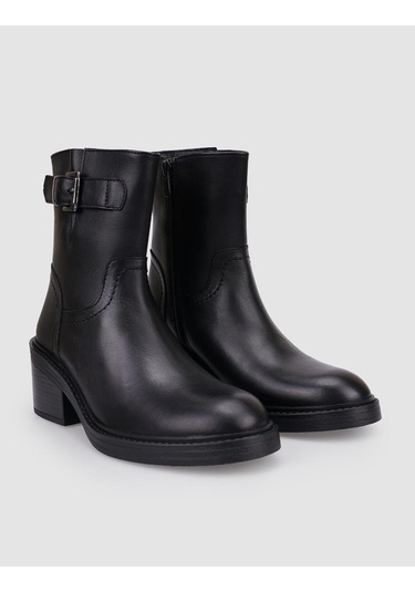 Cabani %100 Hakiki Deri Siyah Fermuarlı Kadın Topuklu Bot Siyah