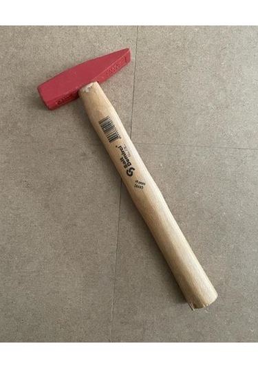 Sait Demirci 500gr Ahşap Saplı Çekiç Crv Çelik Çekiç