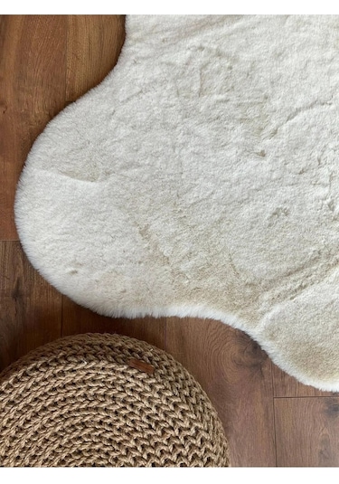 Saraz Halı Tavşan Tüyü Post Peluş Yumuşak Halı Salon Koridor Mutfak Banyo Halısı 100x150krem Krem