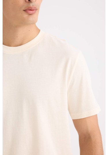 Defacto Pamuk New Regular Fit Bisiklet Yaka Basic Düz Kısa Kollu Tişört - Ekru V7699AZ25SPER98 Defacto Pamuk New Regular Fit Bisiklet Yaka Basic Düz Kısa Kollu Tişört - Ekru V7699AZ25SPER98