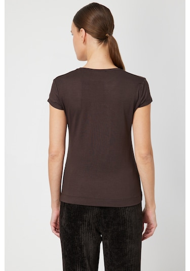 On Kadın Sıfır Yaka Ay Kol Basic Bluz 61302 Kahverengi Kahverengi