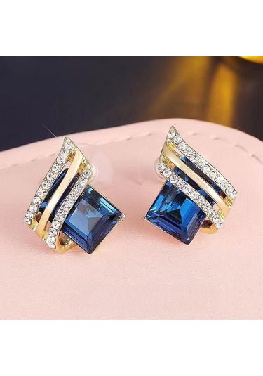 Mavi Kırmızı Zirkonyumlu, Yeşil, Siyah Küpeli, Nişan Küpeli, Düğün, Yıldönümü Hediyesi, Parti, Takı İle Şık Kadın Sandıklar Mavi