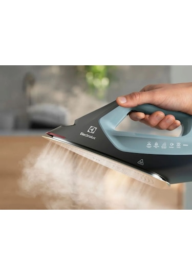 Electrolux E8ST2-8OG 2400 W Buhar Kazanlı Ütü