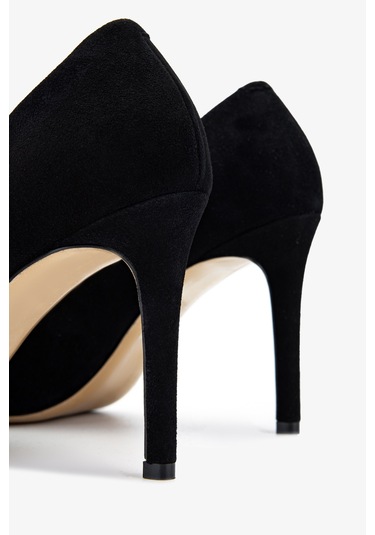 Valmenti Kadın Hakiki Deri Siyah Süet Topuklu Ayakkabı 1074 2031 Bn Ayk Y25 Sıyah Suet Siyah Süet Valmenti Kadın Hakiki Deri Siyah Süet Topuklu Ayakkabı 1074 2031 Bn Ayk Y25 Sıyah Suet Siyah Süet