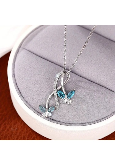 Bahar Yaz Kelebek Takılı 925 Ayar Gümüş Kolye Sentetik Zirkonya Kolye Çok Renkli