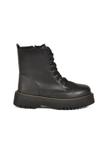 Aspor Siyah Bağcıklı Fermuarlı Kadın Bot Çok Renkli