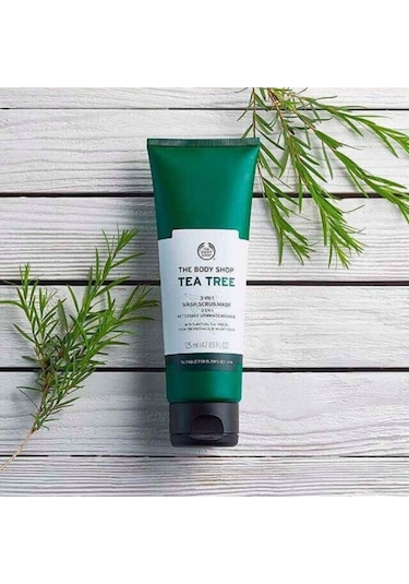 The Body Shop Çay Ağacı 3'ü 1 Arada Temizleyici Scrub Maske 125ml