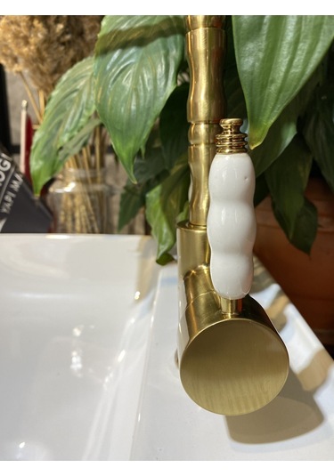 İsaoğlu Yapı Arıtmalı Batarya Arıtmalı Mutfak Musluğu Mat Gold Evye Bataryası Dore Fırçalanmış Rustik Batarya Gold