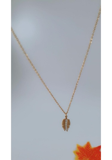 Bhs Life Kadın Gold Renk Yaprak Çelik Kolye