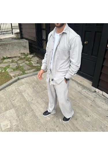 Erkek Kadife Oversize Takım - Gömlek Ve Pantolon İkili Set Füme Corduroy Şıklığı, Rahat Ve Zarif Duruş Yumuşak Dokulu Kadife Kumaş, Düğmeli Gömlek Üst Ve Lastikli Pantolon Alt Parça İle Gün Boyu Konfor- Gri Çok Renkli