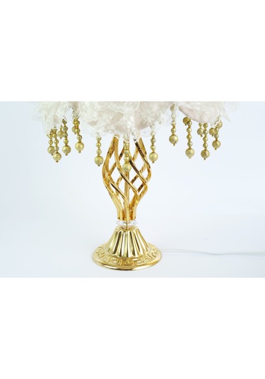 İki Adet Çiçek Dekorlu Abajur Gold Beyaz Klasik Model Beyaz