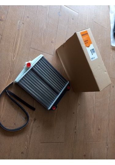 Mercedes W126 W124 M111 Klimalı Kalorifer Radyatörü Nrf