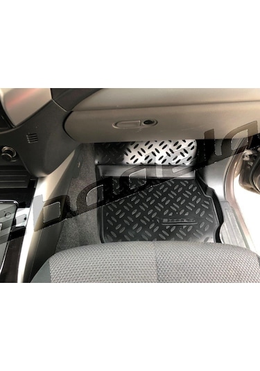2008 Mitsubishi L200 Havuzlu Paspas Araca Özel Badela Marka