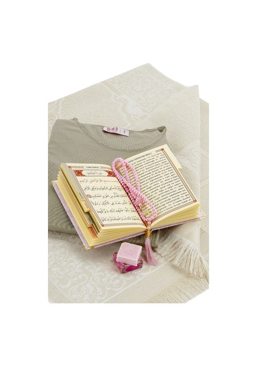 Pratik Başörtülü Tek Parça Namaz Elbisesi Ve Seccade Seti Pembe Pembe