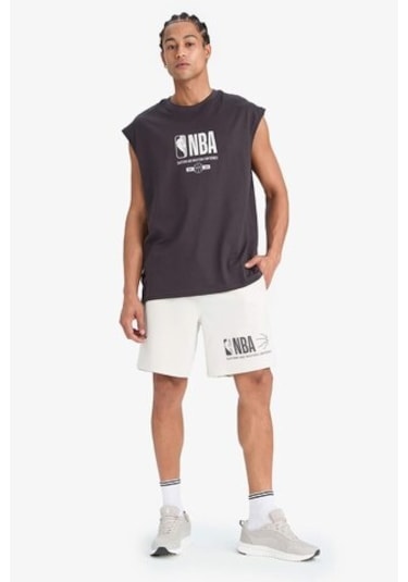 DeFactoFit NBA Wordmark Oversize Geniş Kalıp Bisiklet Yaka Atlet E2750AX25SMAR210