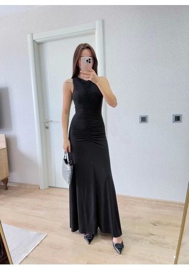 Bürümcük Kumaşlı İçi Astarlı Üzgülü Kolsuz Büzgülü Uzun Elbise - Siyah Siyah