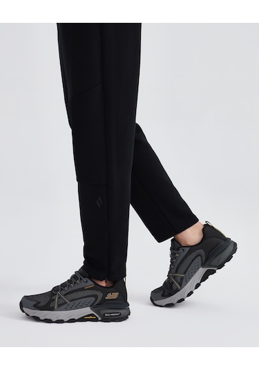 Skechers Max Protect Erkek Siyah Outdoor Ayakkabı 237303 Bkcc Siyah
