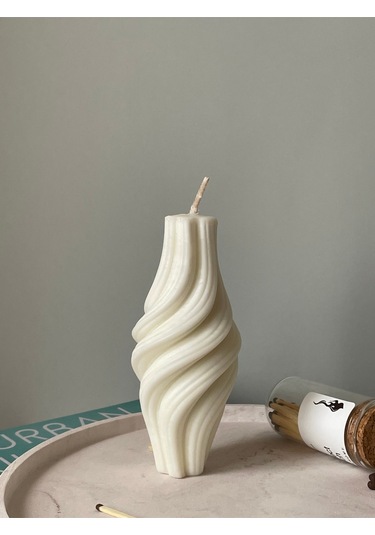 Küçük Spiral Model Kokulu Vegan Soya Mum Beyaz