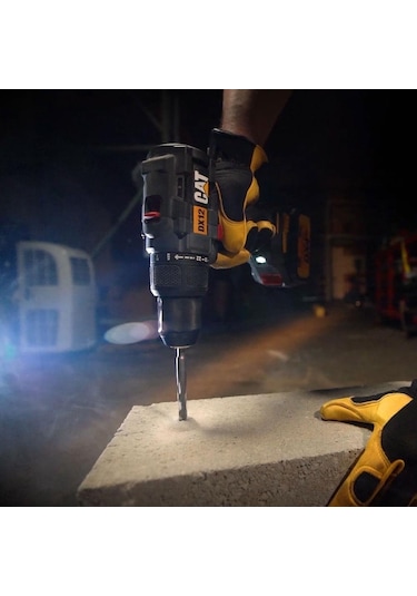 Cat DX12K.2 18Volt/4.0Ah Li-ion Çift Akülü Kömürsüz Profesyonel Şarjlı Darbeli Matkap + Dx71.2 Kömürsüz Darbeli Tornavida Kombo Set