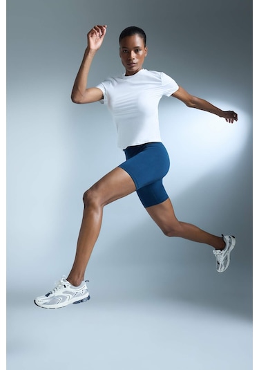 DeFactoFit Yüksek Bel Beli Saran Biker Esnek Kısa Basic Düz Sporcu Tayt Z6741AZ25SPNV249 Lacivert