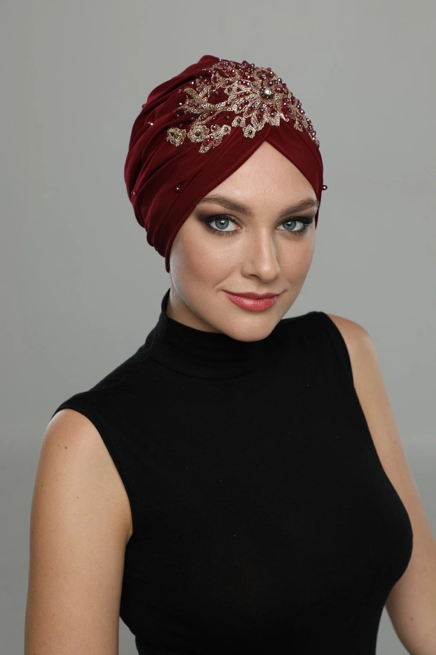 Kopma Astarlı Işlemeli Bordo Sırma Motifli Hazır Türban Tesettür Abiye Bone Bordo Sırma