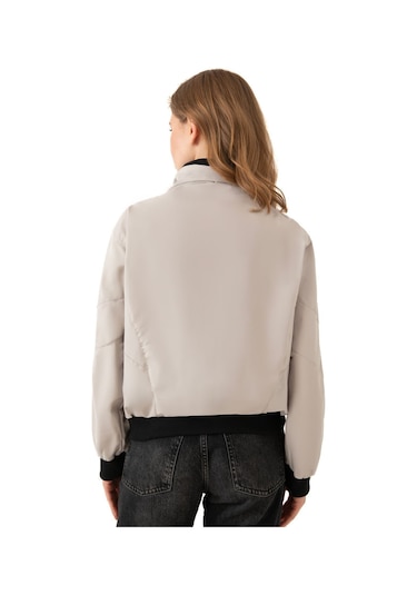 Firststops Kadın Taş Dik Yaka Su Ve Rüzgar Geçirmez Oversize Crop Mevsimlik Yağmurluk Rüzgarlık Taş