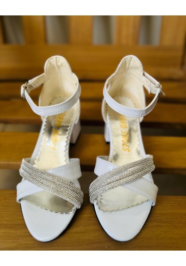 Gala Önü Çapraz Çocuk Topuklu Ayk Beyaz