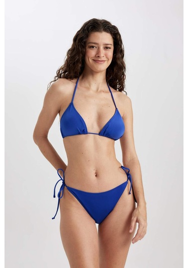 DeFacto Bağcıklı Bikini Altı-Fall in Love T3670AZ24SMBE114
