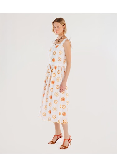 Yargıcı Brode Detaylı Kolsuz Uzun Elbise 25ykel7058x 037 Ekru