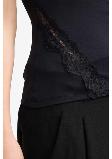 Defacto Slim Fit Dar Kesim Bisiklet Yaka Dantel Detaylı Kolsuz Bluz G4116ax25aubk81 Siyah-bk81