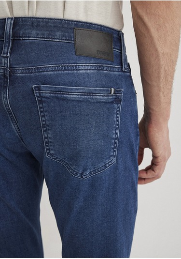 Mavi - Marcus Gölgeli Koyu Mavi Sporty Jean Pantolon 0035182162 Mavi