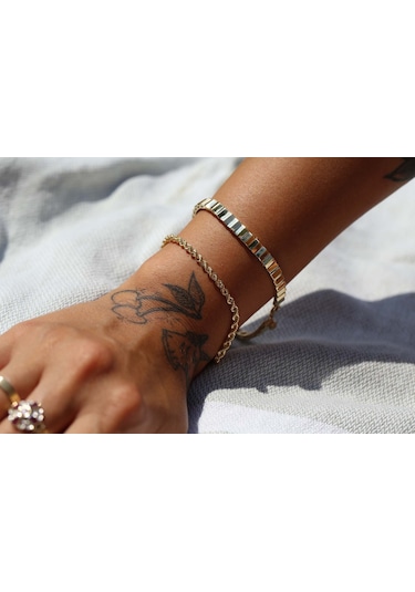 T9560 Reis Twisted Bangle