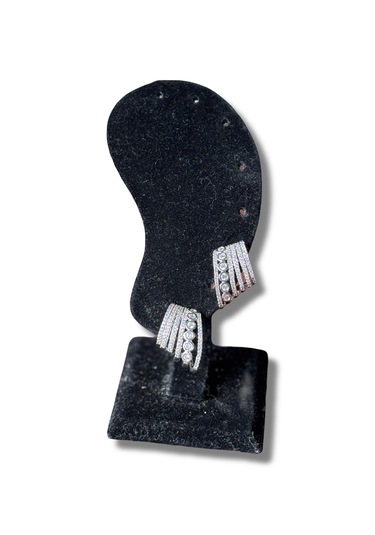 Göz Alıcı Çoklu Gri Taşlı Parlak Çelik Küpe Gümüş