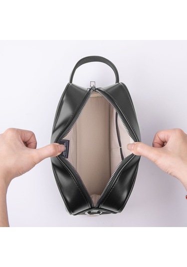 Wiwu Phantom Serisi Parmak İzi Kilitli Çok Fonksiyonlu Taşınabilir Mobil Aksesuar Çantası Siyah Siyah