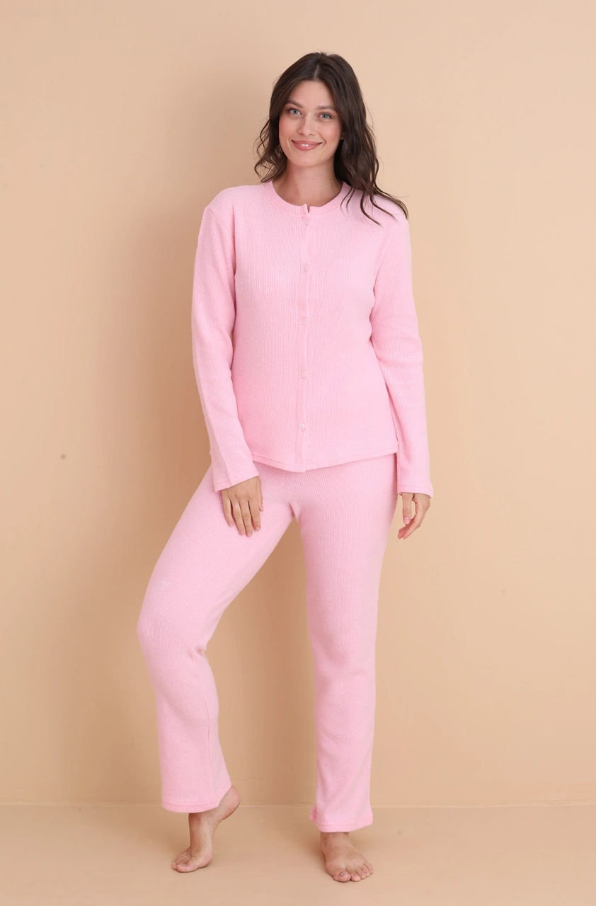 Mr-8451 Boydan Düğmeli Yumuşacık Kumaşlı Kışlık Kadın Pijama Takımı Pembe