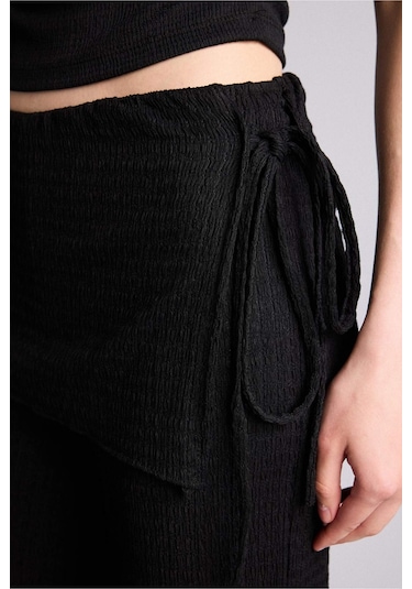 Defacto Wıde Leg Kırışık Dokulu Pantolon H4977ax26smbk81 Siyah-bk81