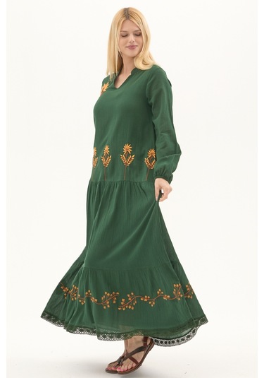 Şile Bezi Yeşil Uzun Kol Nakışlı Uzun Yazlık Elbise