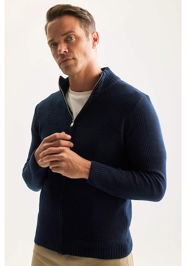 DeFacto Lacivert Standart Fit Normal Kesim Yarım Balıkçı Yaka Fermuarlı Waffle Hırka R1195AZNSNV64 DeFacto Lacivert Standart Fit Normal Kesim Yarım Balıkçı Yaka Fermuarlı Waffle Hırka R1195AZNSNV64