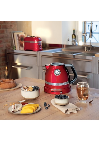 Artisan 5KEK1522EER 1.5 L Çelik Su Isıtıcı Empire Red