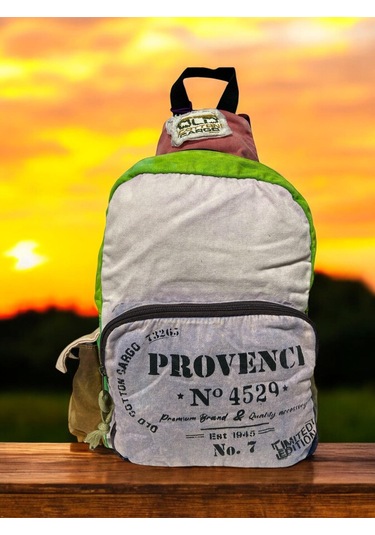 Kaliteli Laptop Bölmeli Vintage Disayn Sırt Gezi Çantası New Minola 25 Cm X 36 Cm Yeşil Kaliteli Laptop Bölmeli Vintage Disayn Sırt Gezi Çantası New Minola 25 Cm X 36 Cm Yeşil